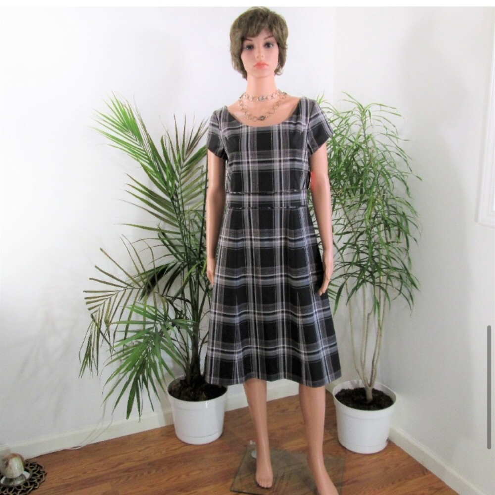 Beautiful a line dress excellent condition